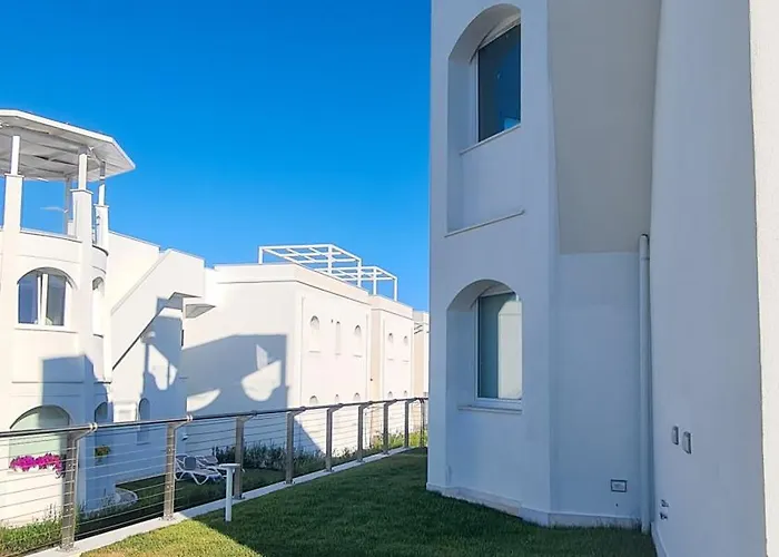 White Oasis - Piscina E Ombrellone In Seconda Fila Incluso Апартаменты